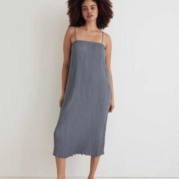 Madewell Dresses & Skirts - Madewell Goldie Dress Plisse
